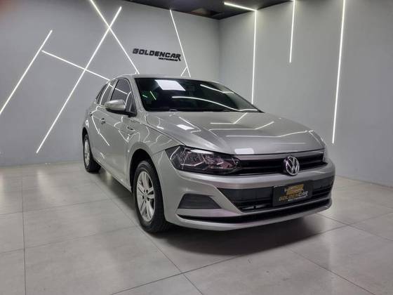 VOLKSWAGEN POLO 1.0 MPI TOTAL FLEX MANUAL VOLKSWAGEN POLO 1.0 MPI TOTAL FLEX MANUAL